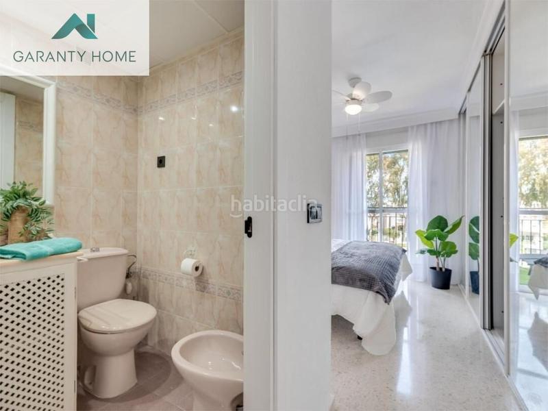 Foto d1c8292d-b67c-4e69-86ea-c0450623e666. Rent flat with heating parking pool in Los Álamos Torremolinos