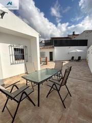 Rent Towny house  Calle veintiocho febrero. Fantástica casa en alquiler de larga temporada en riogordo