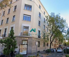 Appartamento in Recoletos. Piso en venta en goya, madrid