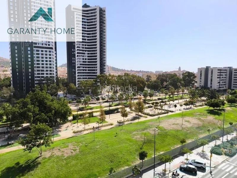 Foto 4973b6b1-8c84-4894-b088-f42103b19c70. Piso  en venta en avenida doctor marañon 36, en Málaga