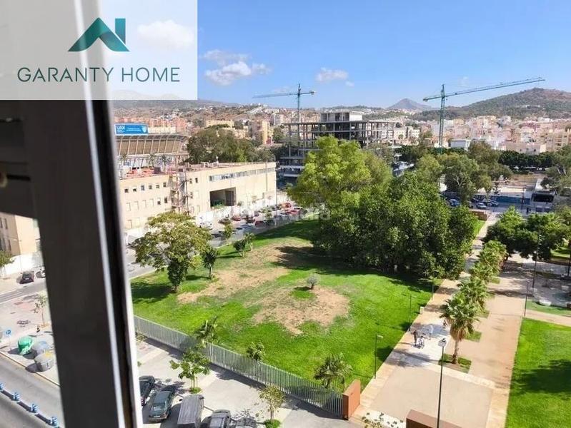 Foto 955e87b5-d9dd-4569-9f2a-628a33e76531. Piso  en venta en avenida doctor marañon 36, en Málaga