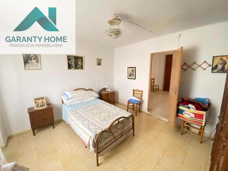 Foto 5561f9a1-ac12-4a60-a7a9-79001c1dcaa2. Casa amb aparcament a Torredelcampo