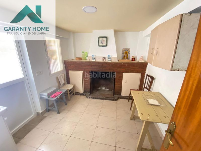 Foto 99ea271b-c772-4d4a-9874-f4f7edc79861. Casa amb aparcament a Torredelcampo