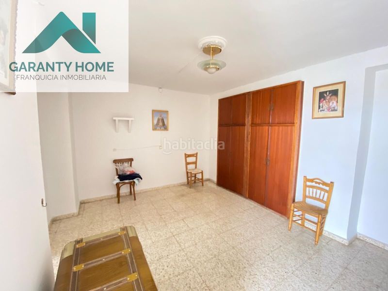 Foto b991df6a-635b-4da9-932f-f4c06b94a709. Casa amb aparcament a Torredelcampo