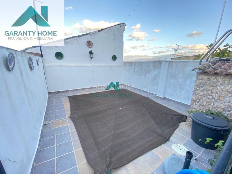 Foto cba55ee1-46fd-4832-bf09-73121579545f. Casa adossada amb aparcament piscina a Villardompardo