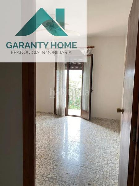 Foto 483f6799-15aa-4fa6-8b75-d3986de32409. Casa  con vistas y pozo en puente tablas, 8 habitaciones y gran terreno en Jaén