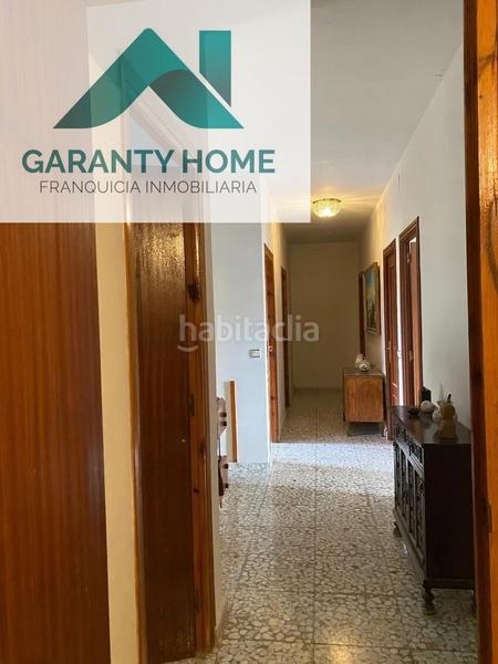 Foto ade71e10-5f49-40e9-a7f7-a66bfaeebd1a. Casa  con vistas y pozo en puente tablas, 8 habitaciones y gran terreno en Jaén