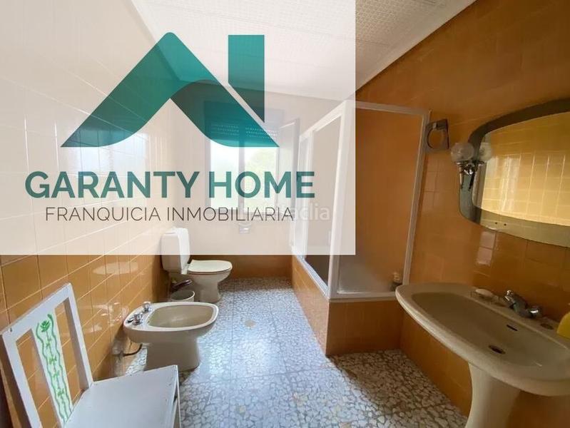 Foto c9a3084a-55c4-4fcc-a232-897793753b68. Casa  con vistas y pozo en puente tablas, 8 habitaciones y gran terreno en Jaén