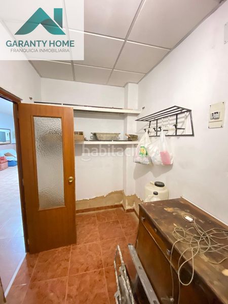Foto cd7bf459-86e0-4517-8607-c55b95c1b321. Edificio in Martos