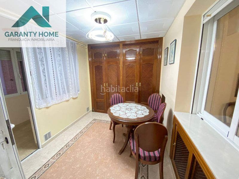 Foto d7459228-cb73-4352-bfe8-c44deb98363d. Edificio in Martos