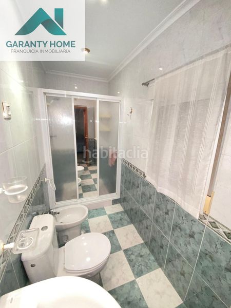 Foto f599d431-eb86-4851-bd08-215ed3e7e11a. Edificio in Martos
