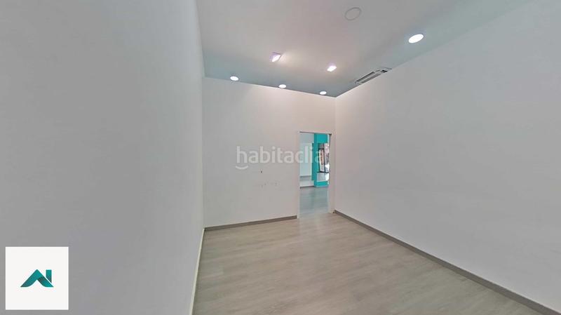 Foto 41dc08f3-ce5b-466a-be10-3e83d0e03d90. Affitto locale commerciale in Islantilla golf Islantilla