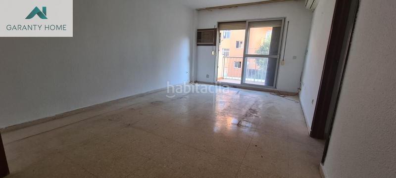 Foto 35eb6bd8-eb70-4263-8a00-47c25ac32a74. Piso  en venta en avenida palma de mallorca, en Torremolinos