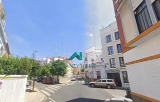 Casa adossada a San Pablo. Adosado en venta en nervión, sevilla