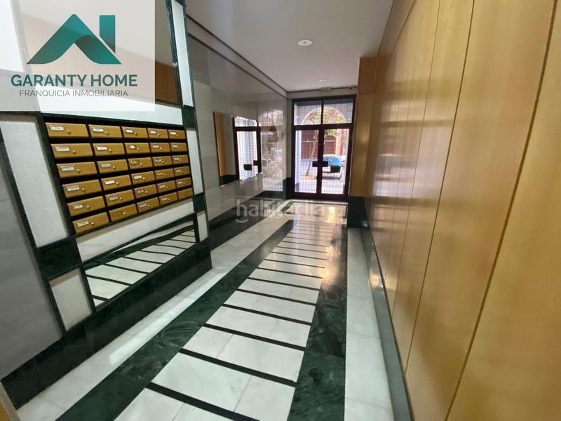 Foto 77d13d0e-067c-49d1-8a08-8ad4b83f40d8. Alquiler piso  con garaje y vistas despejadas en zona renfe en Jaén