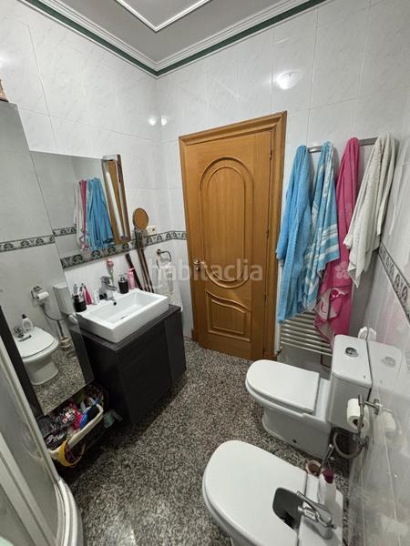 Foto 135f2b5d-4c65-4369-94f2-2b4be536e4a9. Xalet amb calefacció aparcament a Yuncos