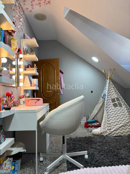 Foto 7cf8b197-295f-4318-91c0-4838dc7ba557. Xalet amb calefacció aparcament a Yuncos