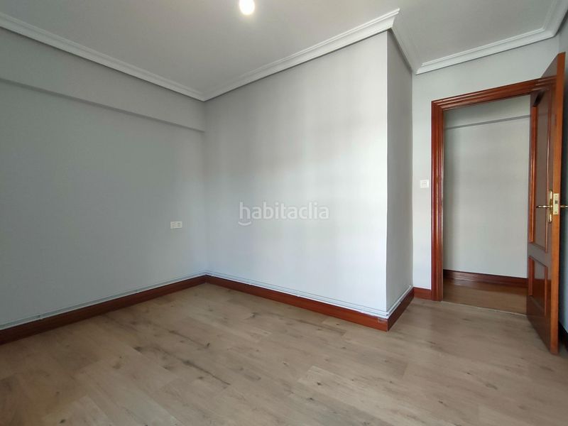 Foto 27a761f9-810c-4b3a-9e48-cb604e6d1be7. Pis a Pinar - Anaka - Belaskoenea Irun