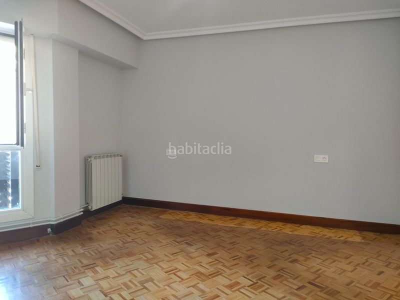 Foto 6aaae53b-d778-4701-a894-9775933a9d96. Pis a Pinar - Anaka - Belaskoenea Irun