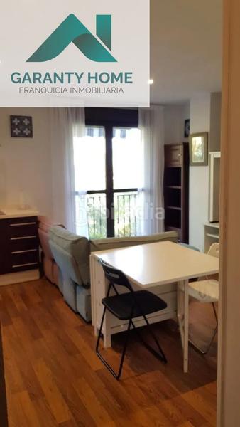 Foto 7a2cd4a3-dacf-4056-b813-51a38bf0125a. Rent flat in San Felipe - El Almendral - La Merced Jaén