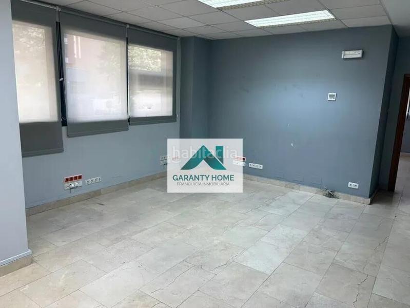 Foto 682e1004-e089-4df2-8580-f5f26589a186. Oficina a Parquesol Valladolid