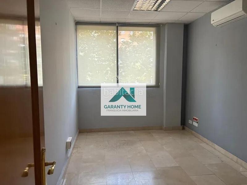 Foto bb847fe4-0271-4f03-b4c6-dc371b781e93. Oficina a Parquesol Valladolid