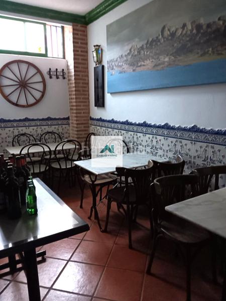 Foto 17e38260-18e1-41f7-95a5-e4236caef4ba. Pas-de-porte local commercial dans Guindalera Madrid