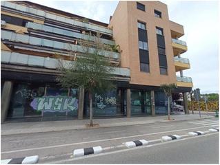 Local commercial à Catarroja. Gimnasio en venta en catarroja