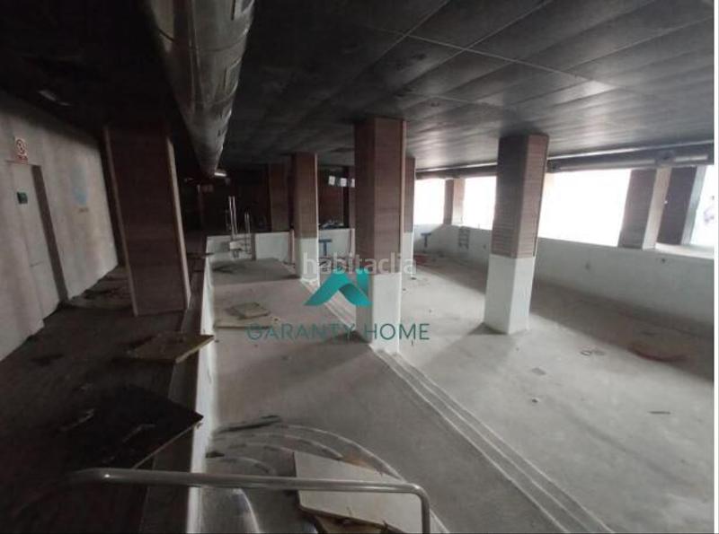 Foto c8085e0d-aa90-41c0-8a03-7a6f6213ac1e. Local comercial a Catarroja