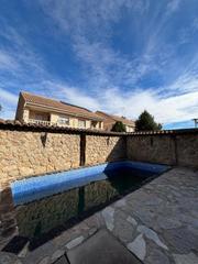 Xalet a Yeles. Chalet pareado en yeles