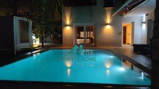 Xalet a Gilet. Exclusivo chalet de lujo con vistas al mar y al castillo de sagu