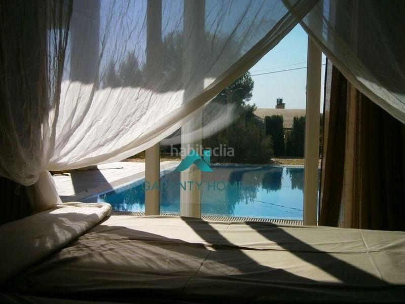 Foto 0d73641c-4bf2-4a39-973e-f5f7e8917781. Chalet avec chauffage piscine dans Gilet