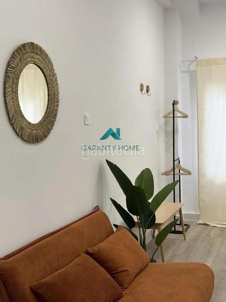 Foto 181d2dc5-aacd-4b08-8b6b-44ef253084c9. Miete studiowohnung mit heizung in Canillejas Madrid