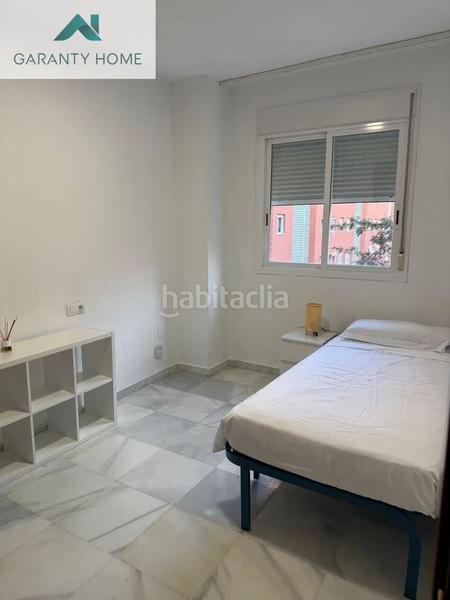Foto 10e4b5d0-328c-4413-807c-b7574f655b26. Location appartement avec parking piscine dans Martín Carpena - Torre del Río Málaga