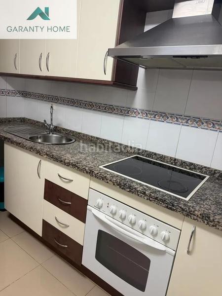 Foto e3046703-b3b3-40a4-b21e-9361cc687d26. Miete etagenwohnung mit parking pool in Martín Carpena - Torre del Río Málaga