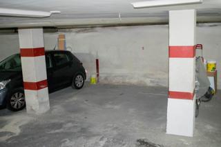 Parking coche en Sant Antoni