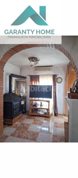 Foto 252f6c5f-d894-4e98-b308-720c19dc7cb2. Casa a Martos