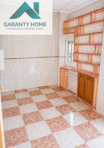 Foto d7dee0ce-f2a4-41f9-8e51-c9d39b24cc17. Casa a Martos
