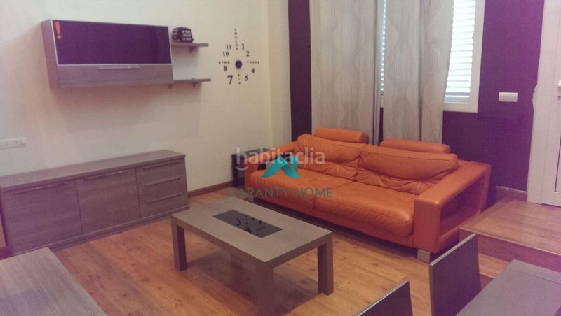 Foto afe4d176-ab4c-444b-970b-fb8a8e8b2b54. Loft amb aparcament a Cementiri Vell Terrassa