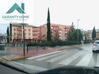 Autoparkplatz in Torredonjimeno. Garaje  trastero  zona el peri, torredonjimeno