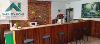 Locale commerciale in Martos. Local 189 m2 en plaza constitución  reformado y aa