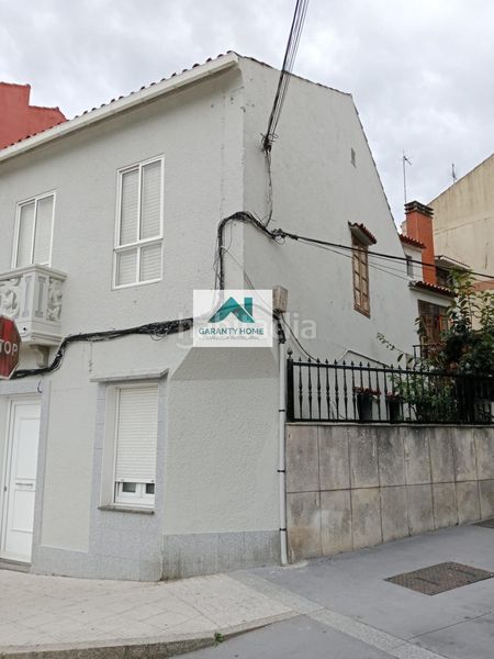 Foto 598f0e43-aaaf-4a16-b1df-7d067b20ef45. Casa amb aparcament a Illa de Arousa (A)