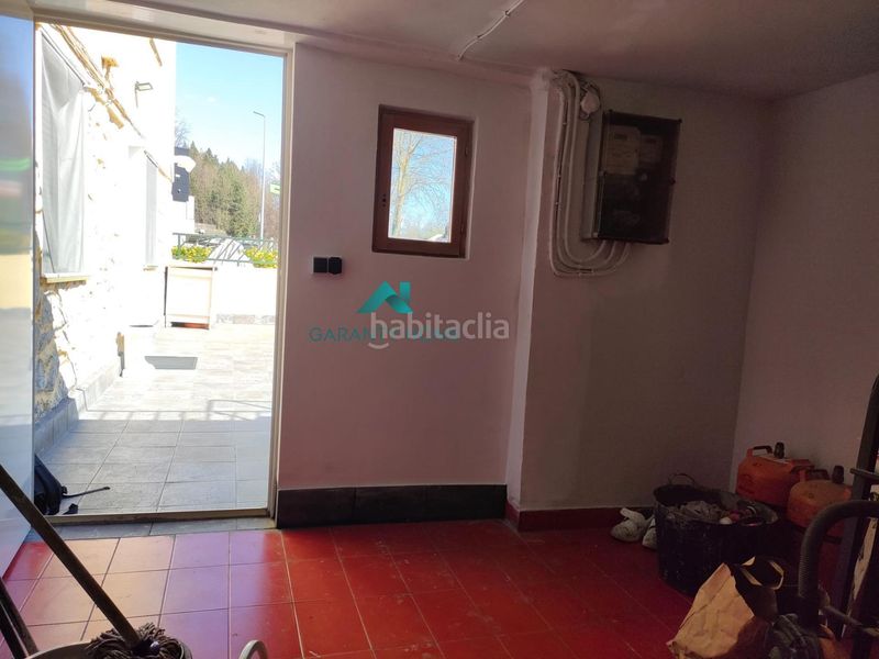 Foto f50a6ed2-fb47-4386-84a6-4db991ae56f0. Pis amb calefacció aparcament a Andoain