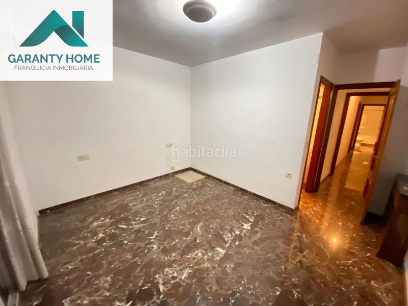 Foto caa3ffaa-5436-43da-b022-5f763e0704c7. Pis amb aparcament a Martos