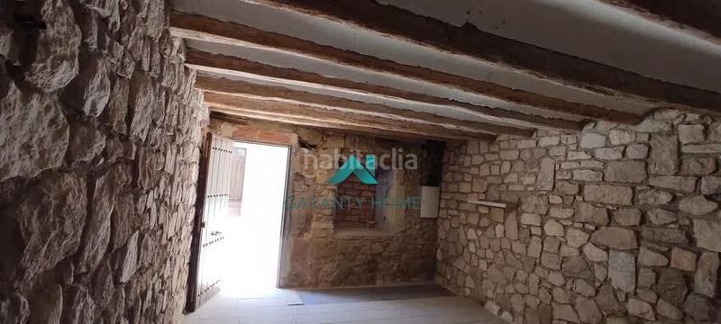 Foto d31c7558-eef6-436e-9035-d7df7264d185. Casa a Bellvís