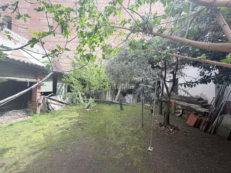 Foto d976d1ce-05ea-477b-ade4-7903c1145930. Casa amb calefacció aparcament a Torrijos