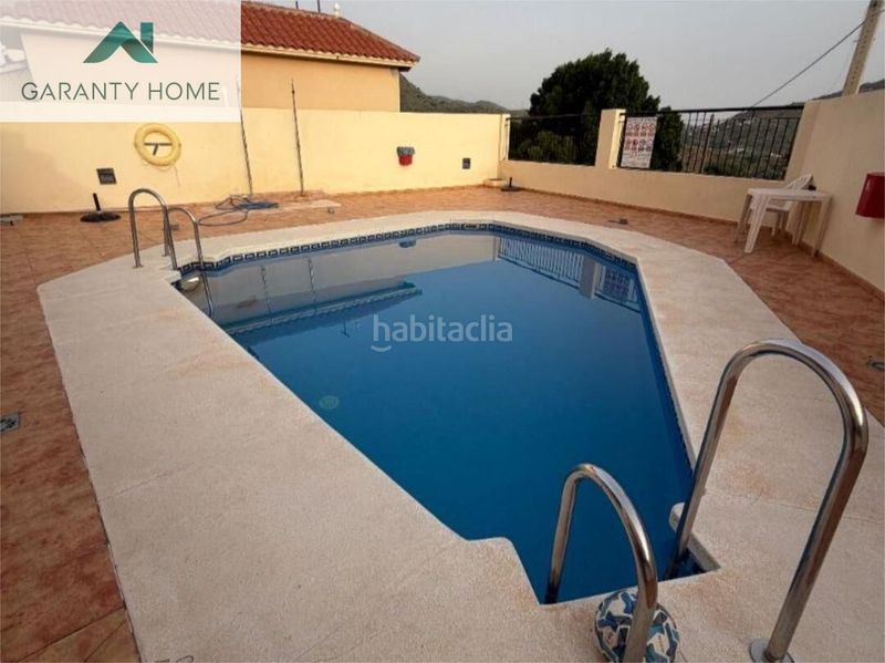 Foto c6777de2-368b-406a-8cb5-a56de37304f4. Pis amb aparcament piscina a Almogía