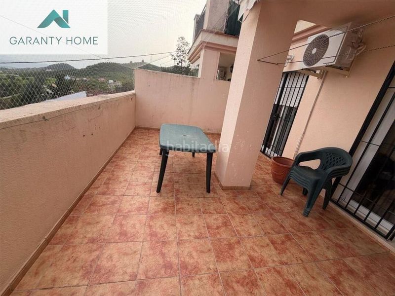 Foto f21feedc-9823-4677-bafb-605b7bb8a02a. Pis amb aparcament piscina a Almogía