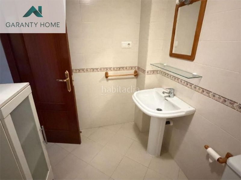 Foto fadafc1c-f70f-4b50-9657-f99930cad03c. Pis amb aparcament piscina a Almogía