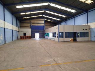 Location Bâtiment à usage industriel à Ciutat del Transport - La Salera. Nave industrial en alquiler  ciutat del transport  la salera cas